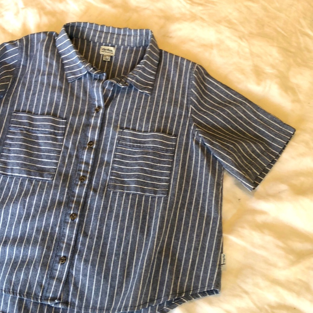 Rhythm cropped shirt